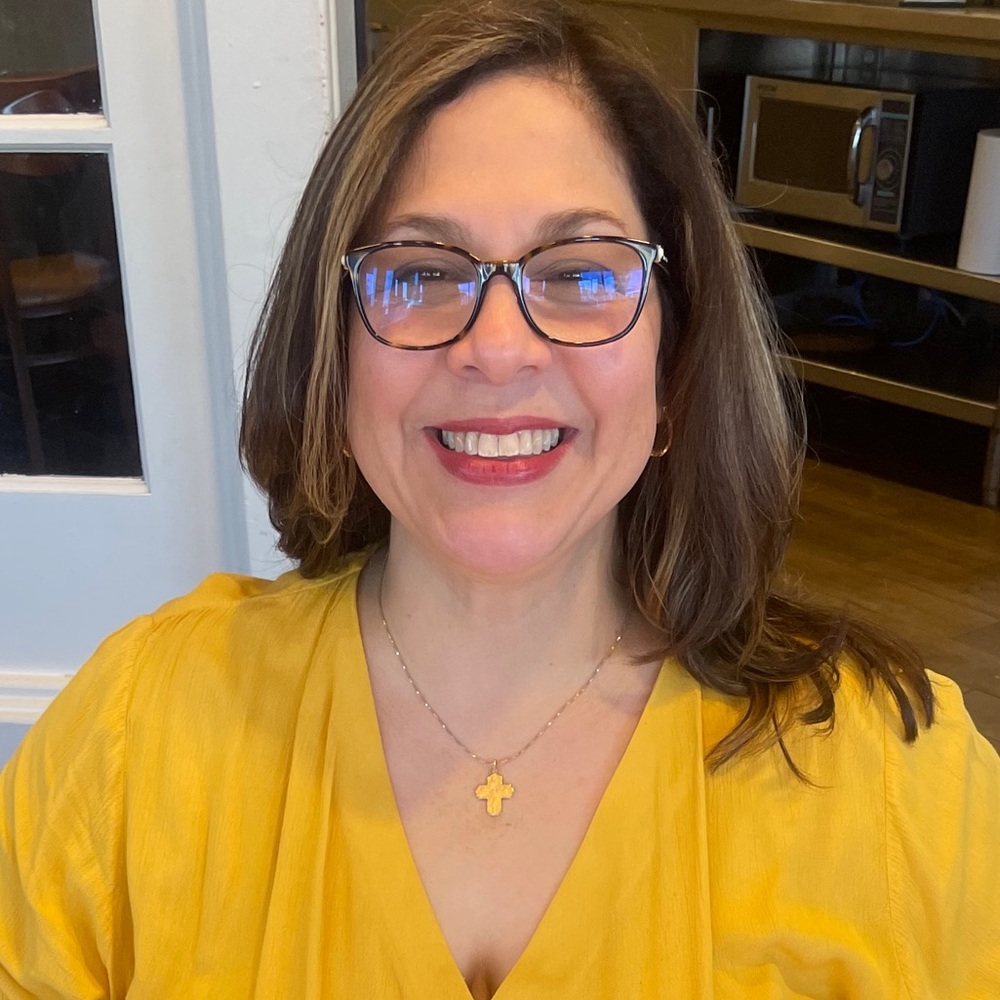 Meet your Posher, Amy